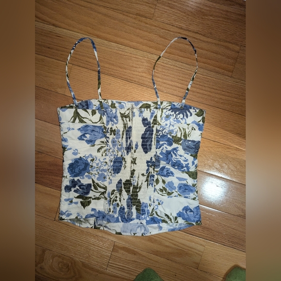 U1. NWOT REFORMATION ORION TOP IN LUCCA - Picture 5 of 6